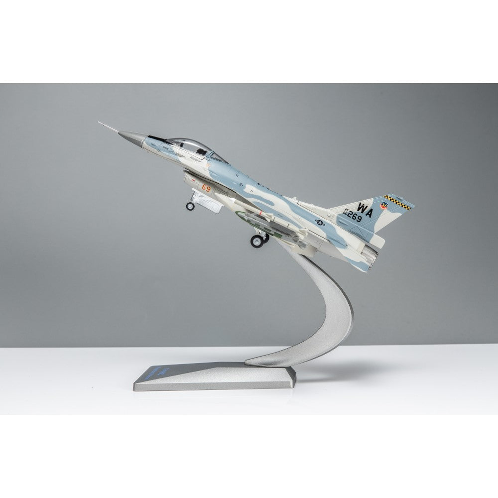 AIR FORCE ONE F16C BLOCK 32 86-0269