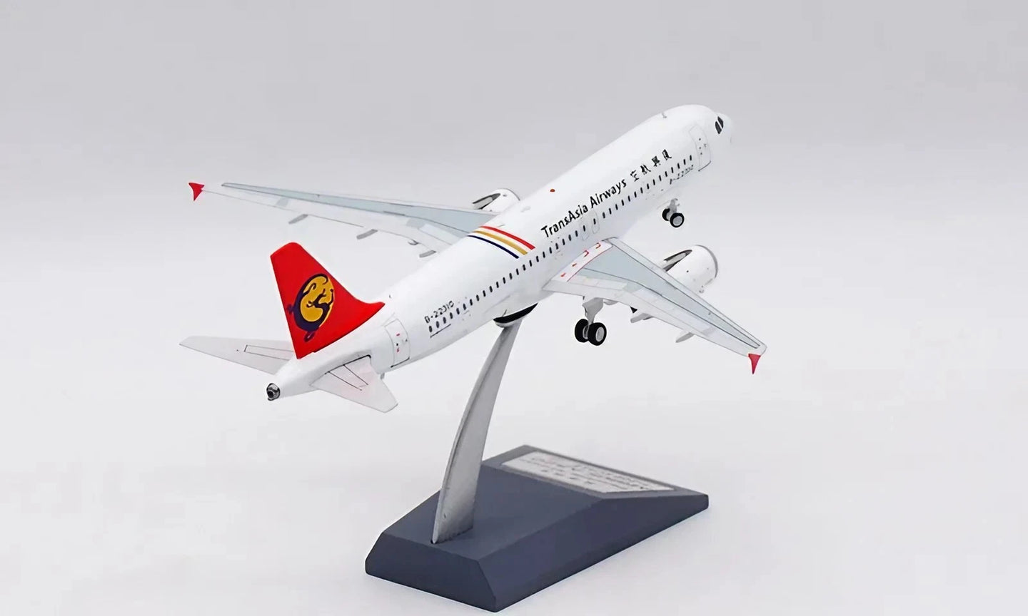 ALBATROS A320 TRANSASIA AIRWAYS REG: B-22310