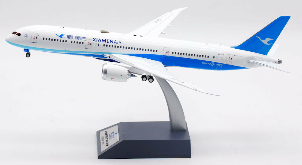 AVIATION 200 B787-9 XIAMEN AIRLINES REG: B-1357