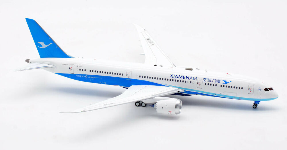 AVIATION 200 B787-9 XIAMEN AIRLINES REG: B-1357