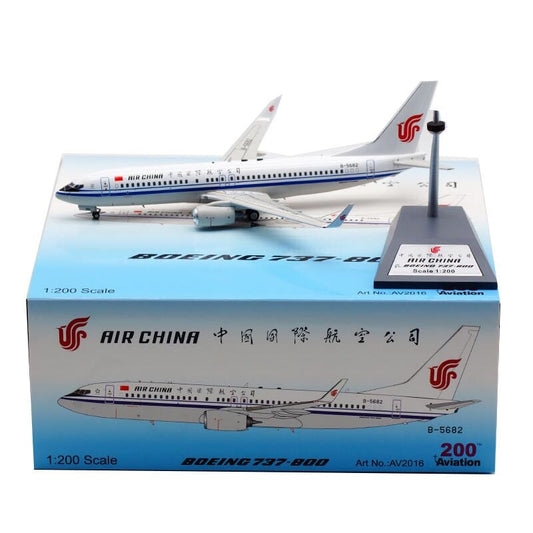 AVIATION 200 B737-800 AIR CHINA REG: B-5682