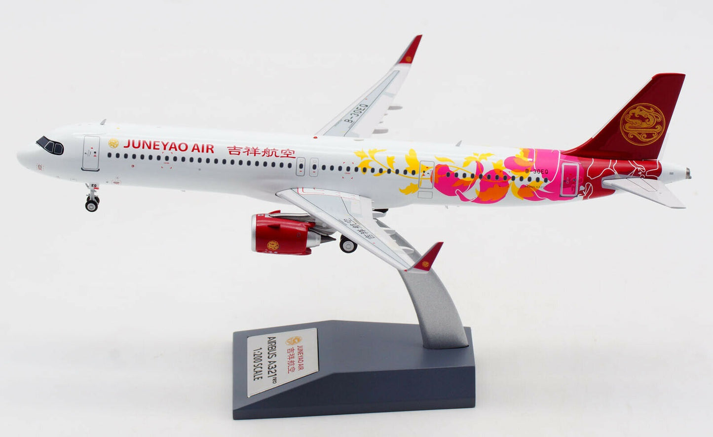 AVIATION 200 A321NEO JUNEYAO AIRLINE REG: B-30EQ