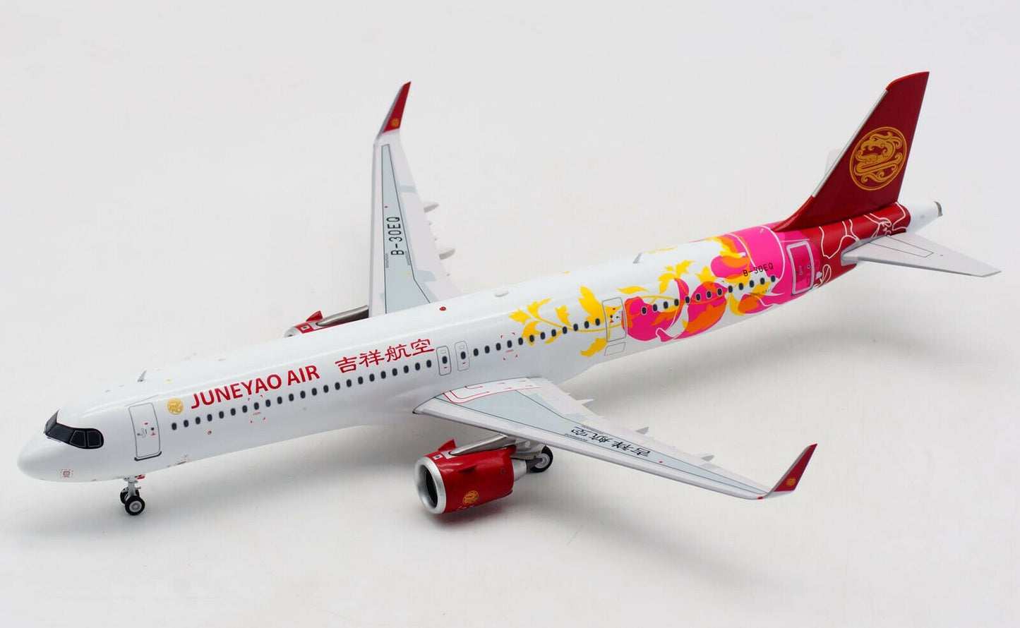 AVIATION 200 A321NEO JUNEYAO AIRLINE REG: B-30EQ
