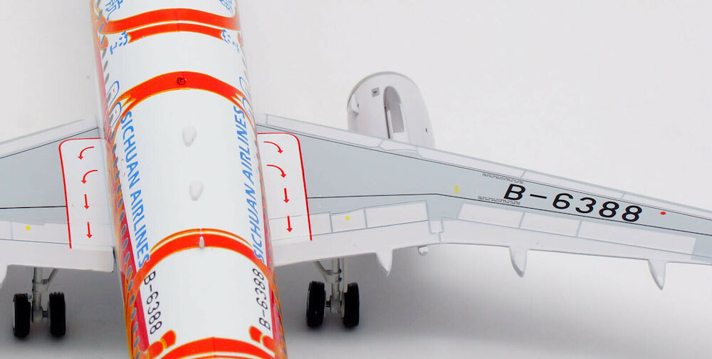 AVIATION 200 A320-232 SICHUAN AIRLINES REG: B-6388