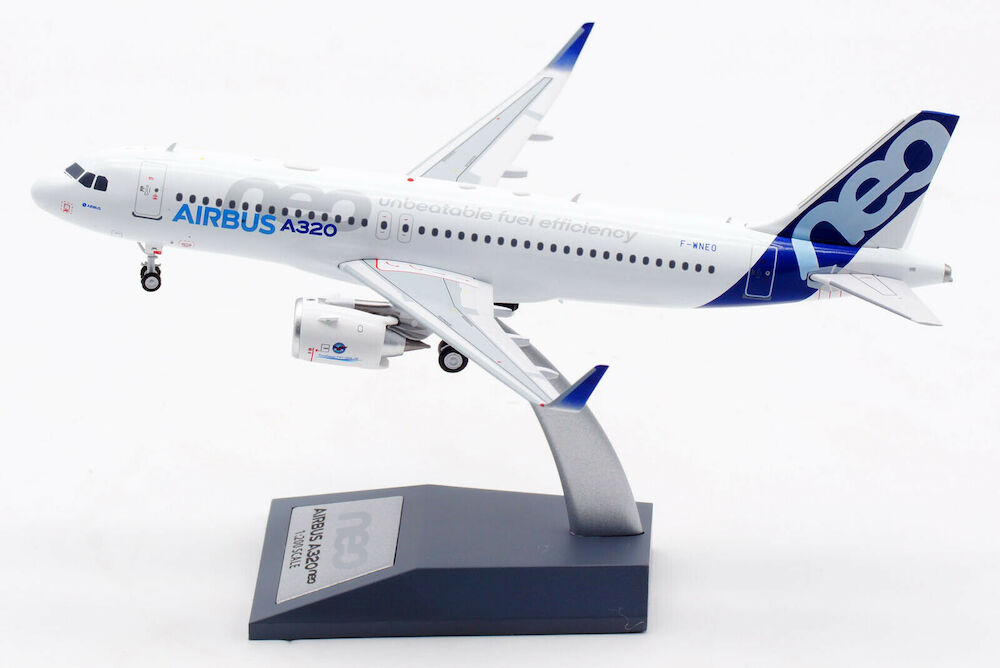 AVIATION 200 AIRBUS HOUSE COLOUR A320-200NEO REG: F-WNEO