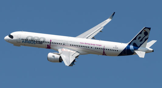 AVIATION 200 AIRBUS INDUSTRIE A321NEO REG: D-AVZO