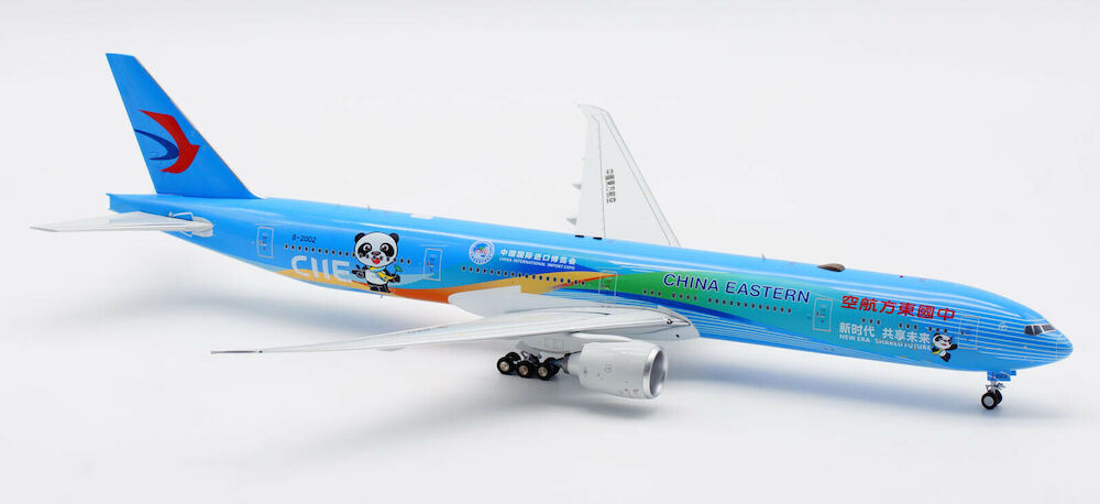AVIATION 200 B777-300ER CHINA EASTERN AIRLINES REG: B-2002