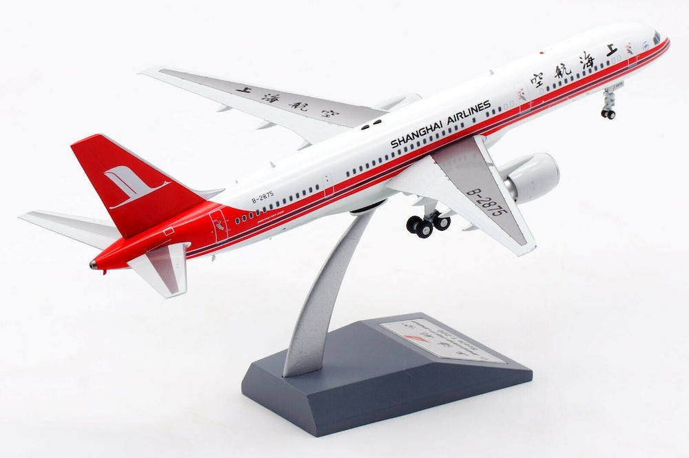 AVIATION 200 B757 SHANGHAI AIRLINES REG: B-2875