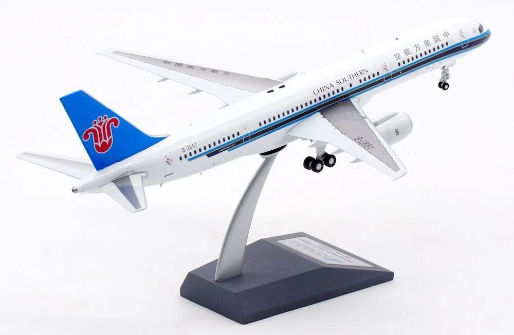 AVIATION 200 B757-28S CHINA SOUTHERN AIRLINES REG: B-2851