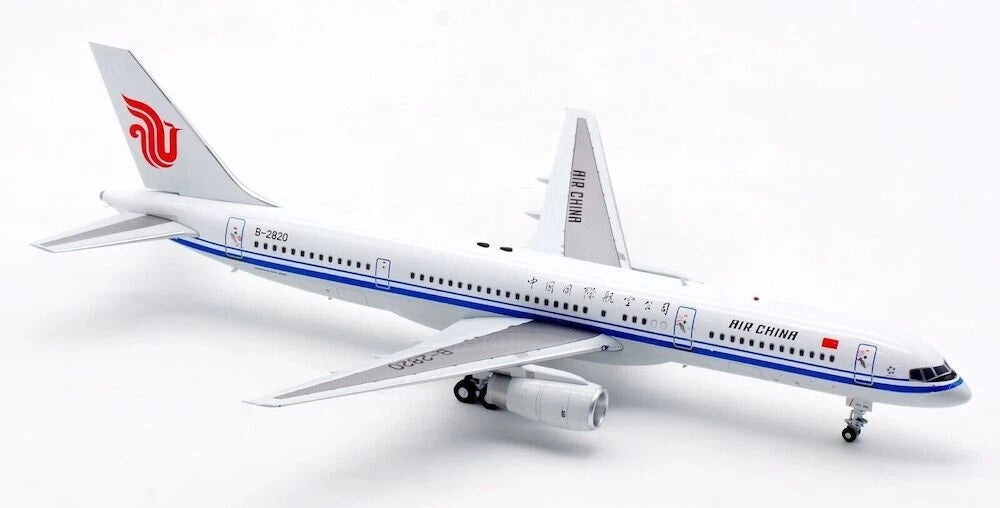 AVIATION 200 B757-2Z0 AIR CHINA REG: B-2820
