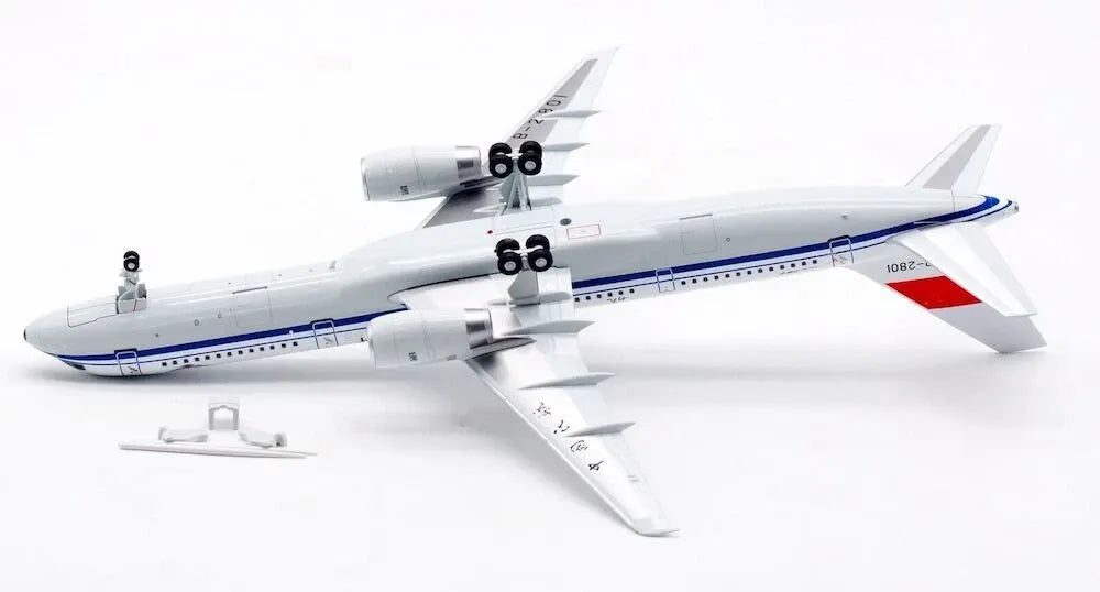 AVIATION 200 B757-21B CAAC REG: B-2801