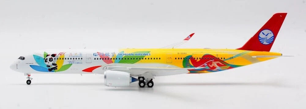AVIATION 200 A350-941 SICHUAN AIRLINES REG: B-304U