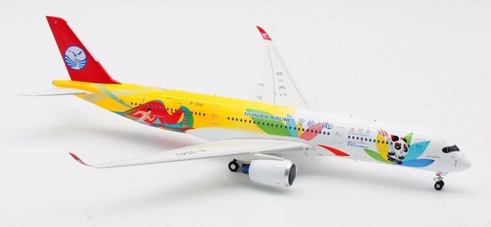 AVIATION 200 A350-941 SICHUAN AIRLINES REG: B-304U