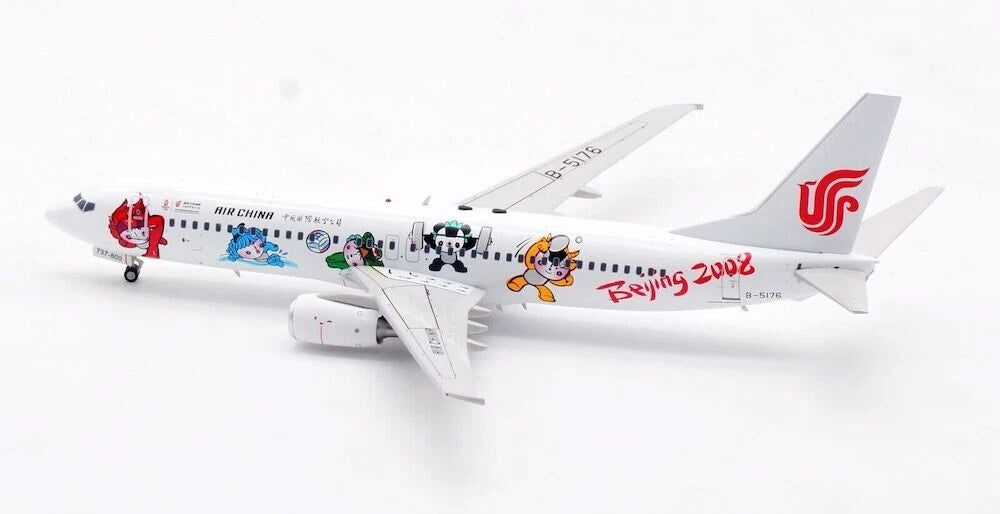 AVIATION 200 B737-86N AIR CHINA REG: B-5176