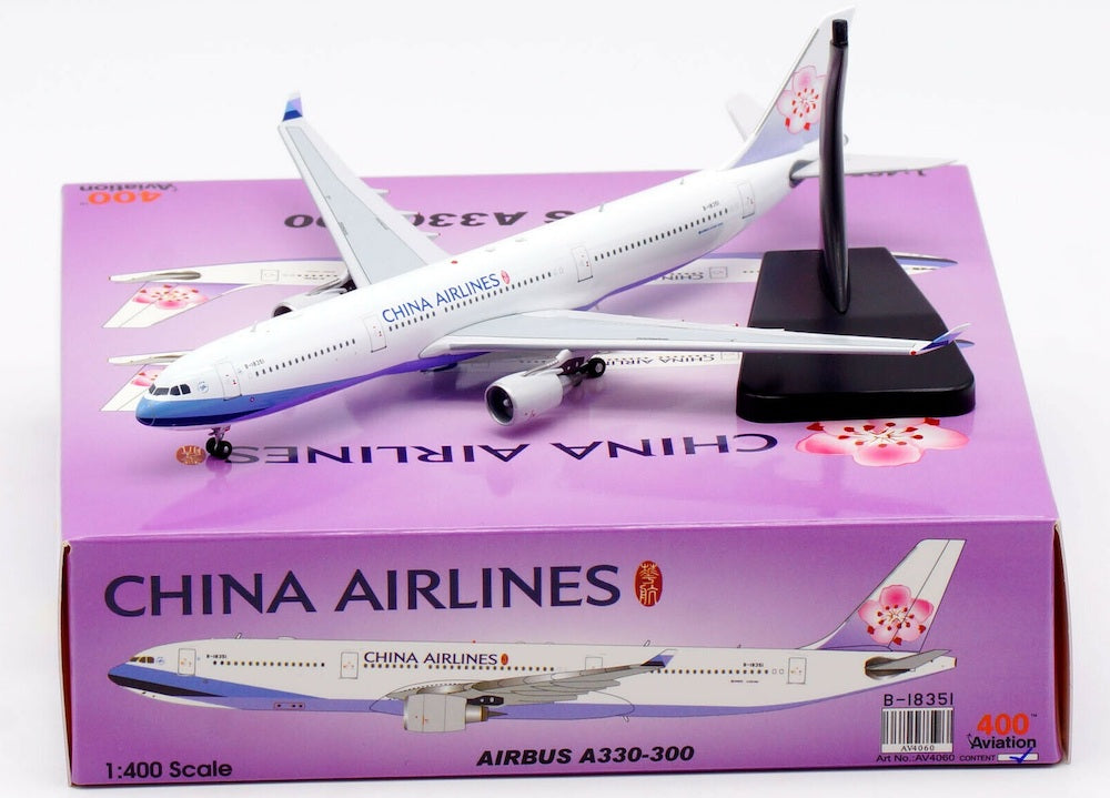 AVIATION 400 A330-302 CHINA AIRLINES REG: B-18351