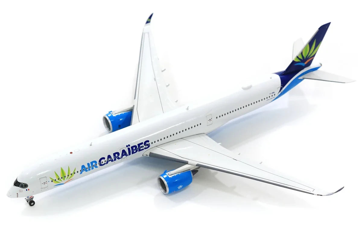 AVIATION 400 A350-1000 CARIBBEAN AIRLINES REG: F-HMIL