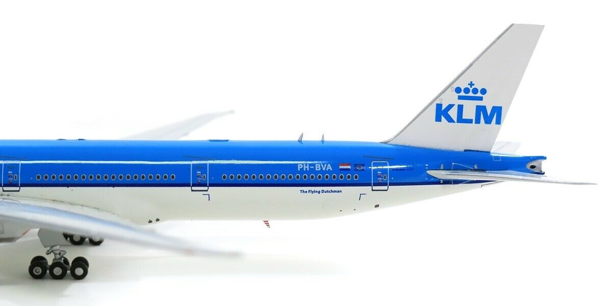 AVIATION 400 B777-300ER KLM REG: PH-BVA