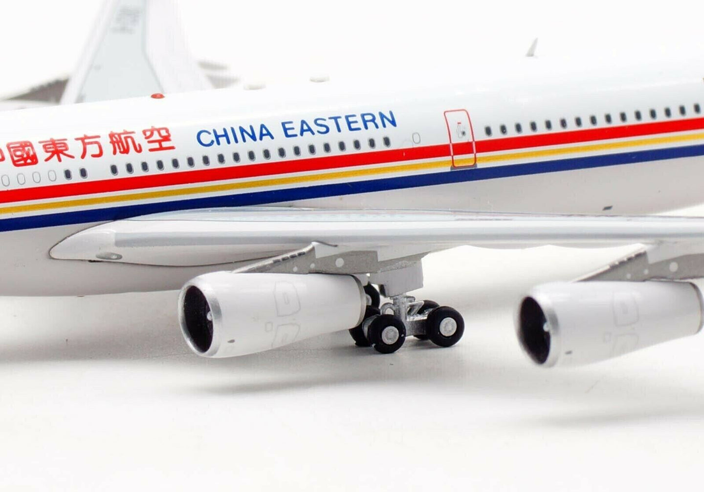 AVIATION 400 A340-300 CHINA EASTERN AIRLINES REG: B-2380