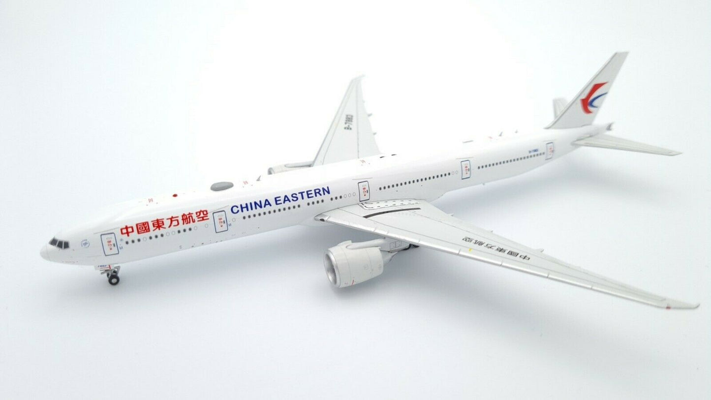 AVIATION 400 B777-300 CHINA EASTERN AIRLINES REG: B-7883