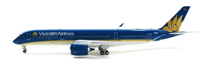 AVIATION 400 A350-900 VIETNAM AIRLINES REG : VN-A898
