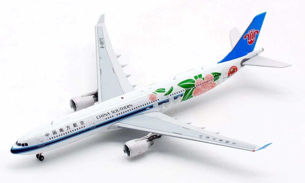 AVIATION 400 A330 CHINA SOUTHERN AIRLINES REG: B-8870