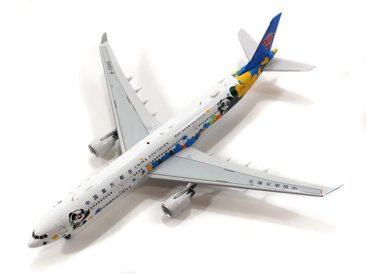 AVIATION 400 A330 CHINA SOUTHERN AIRLINES REG: B-5940