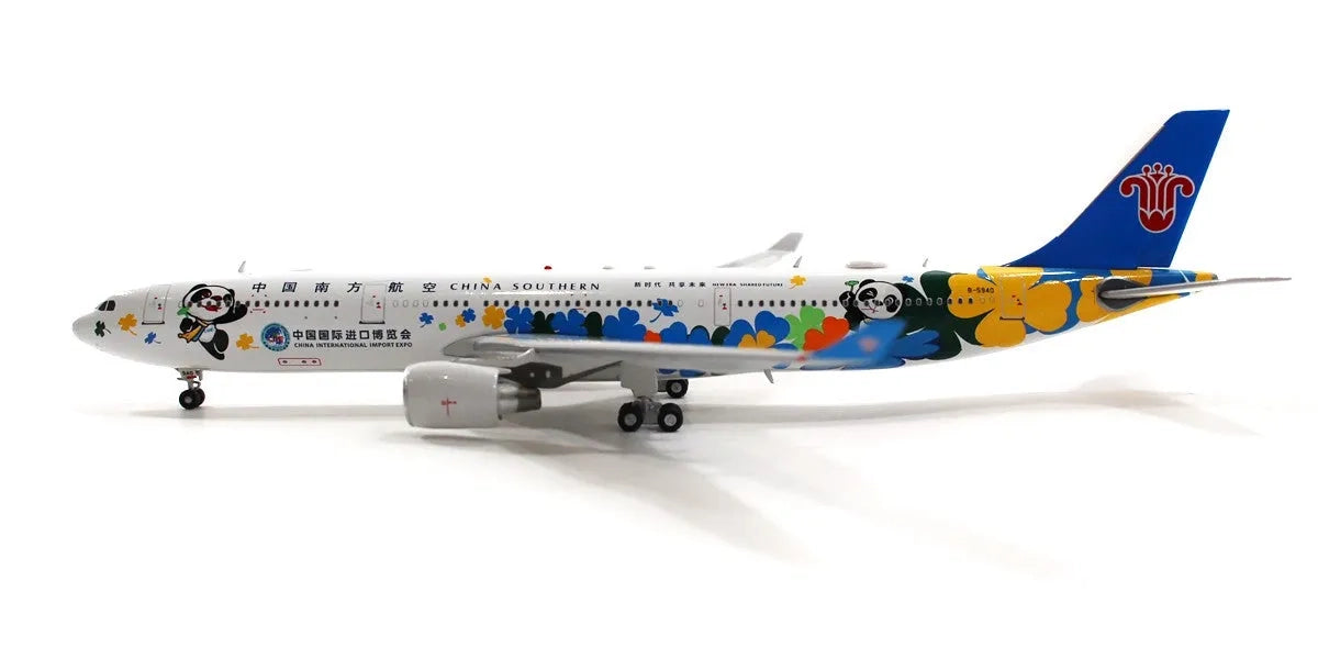 AVIATION 400 A330 CHINA SOUTHERN AIRLINES REG: B-5940