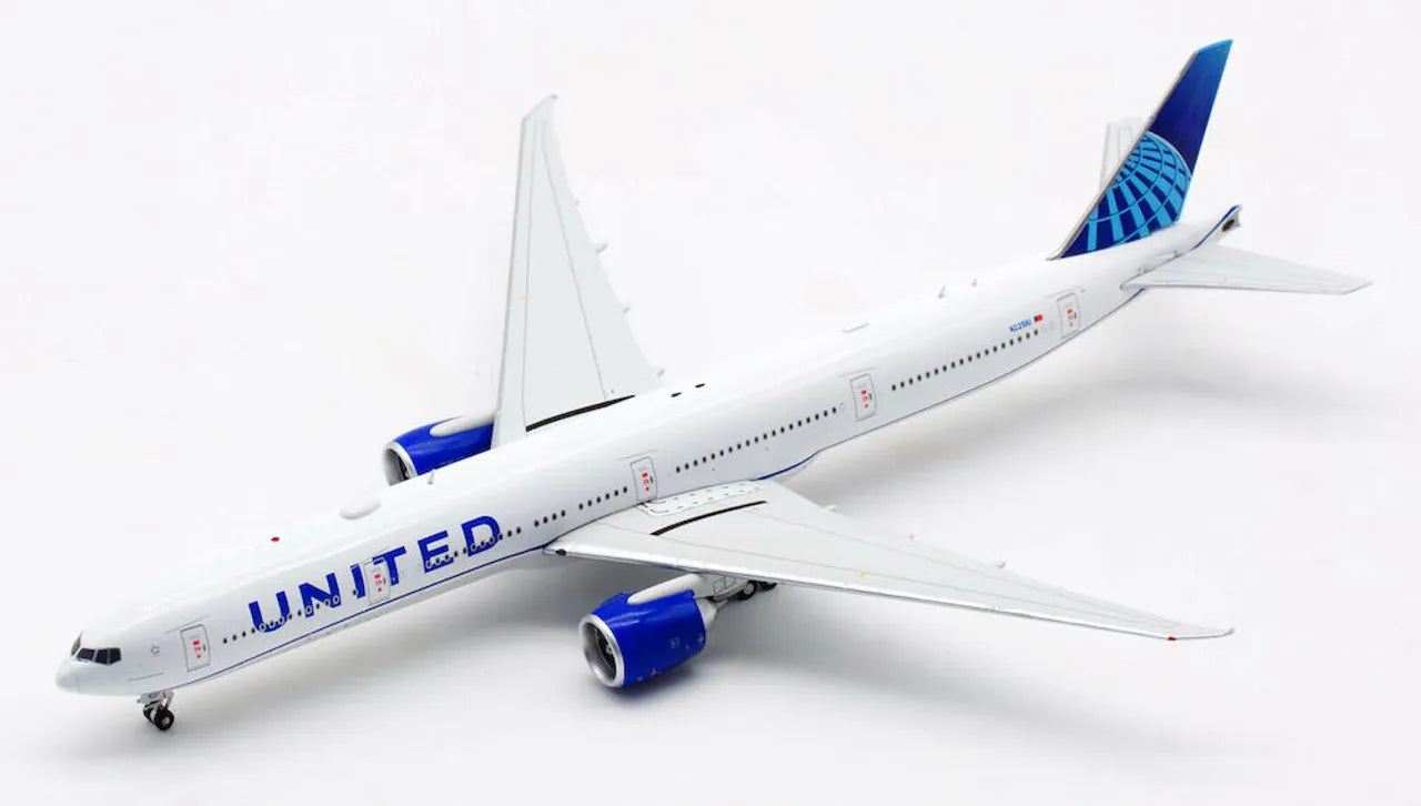 AVIATION 400 B777 UNITED AIRLINES REG: N2251U