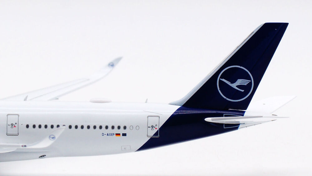 AVIATION 400 A350-941 LUFTHANSA REG: D-AIXP