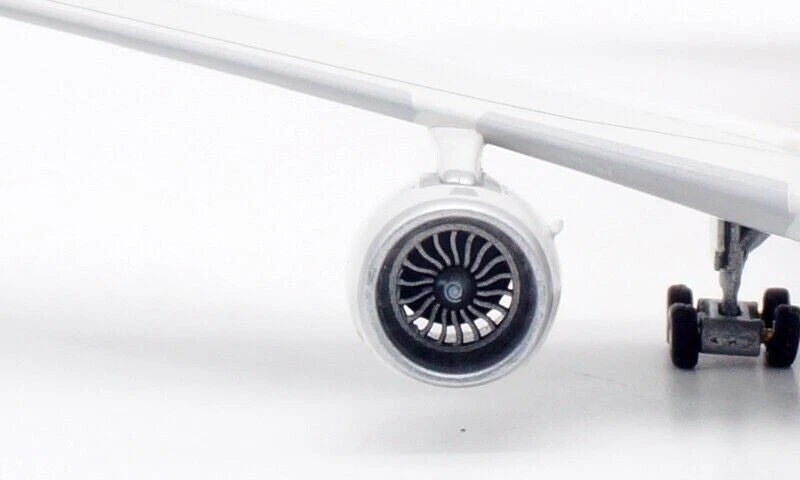 AVIATION 400 A350-941 SICHUAN AIRLINES REG: B-325J