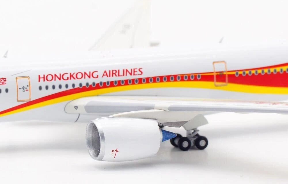 AVIATION 400 A350-900 HONG KONG AIRLINES REG: B-LGD