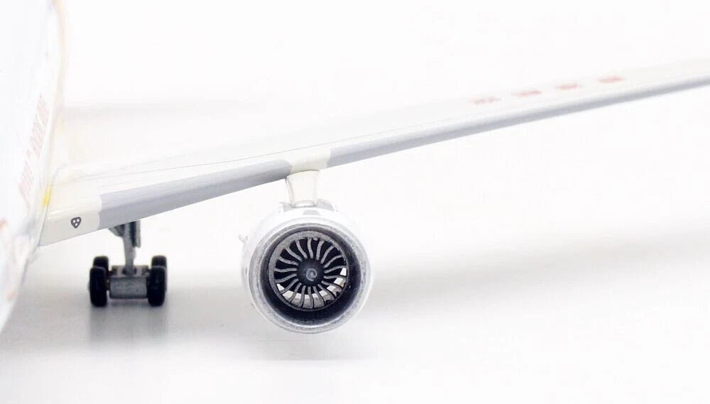 AVIATION 400 A350-900 HONG KONG AIRLINES REG: B-LGD