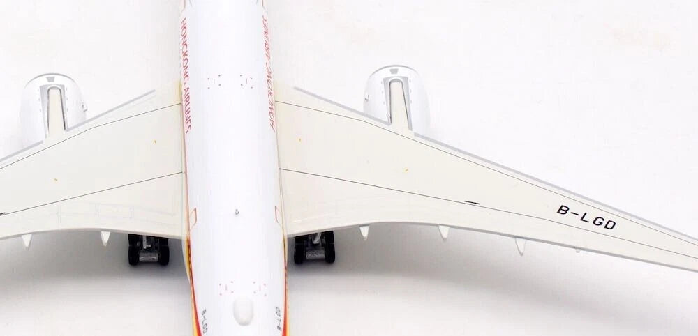 AVIATION 400 A350-900 HONG KONG AIRLINES REG: B-LGD