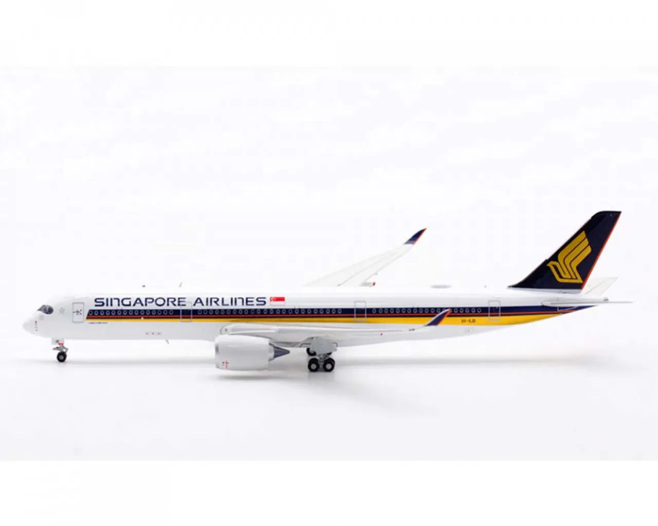 AVIATION 400 A350-941 SINGAPORE AIRLINES REG: 9V-SJD