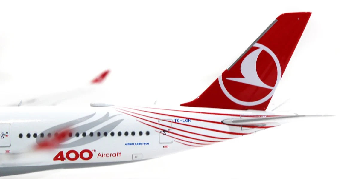 AVIATION 400 A350 TURKISH AIRLINES "400TH AIRCRAFT" REG: TC-LGH