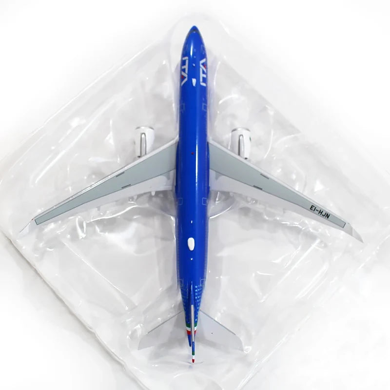 AVIATION 400 A330-900NEO ITA AIRWAYS (ROLLING DETACHABLE MAGNETIC UNDERCARRIAGE) REG: EI-HJN