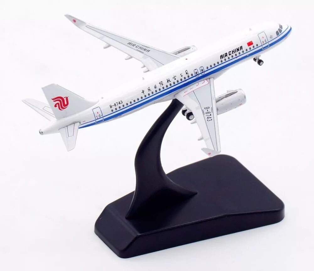 AVIATION 400 A320-232(WL) AIR CHINA REG: B-8743