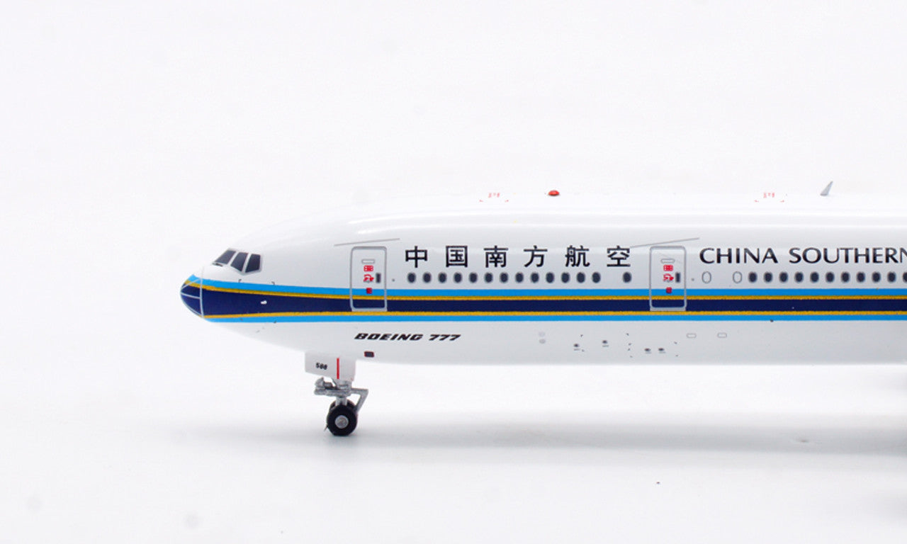 AVIATION 400 B777-31B/ER CHINA SOUTHERN AIRLINES REG: B-7588