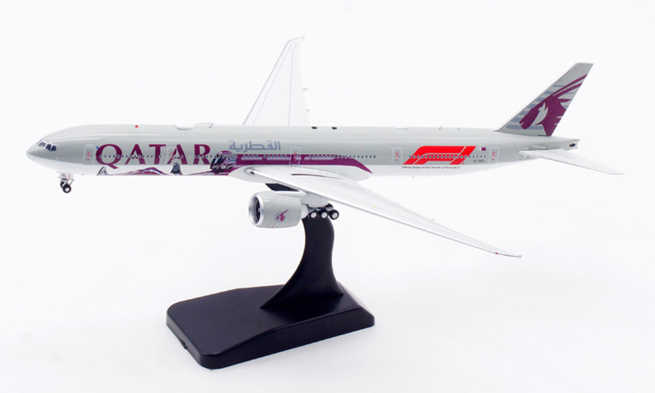 AVIATION 400 B777-3DZER QATAR AIRWAYS "OFFICIAL GLOBAL AIRLINE PARTNER OF FORMULA 1" REG: A7-BEL WITH ANTENNA