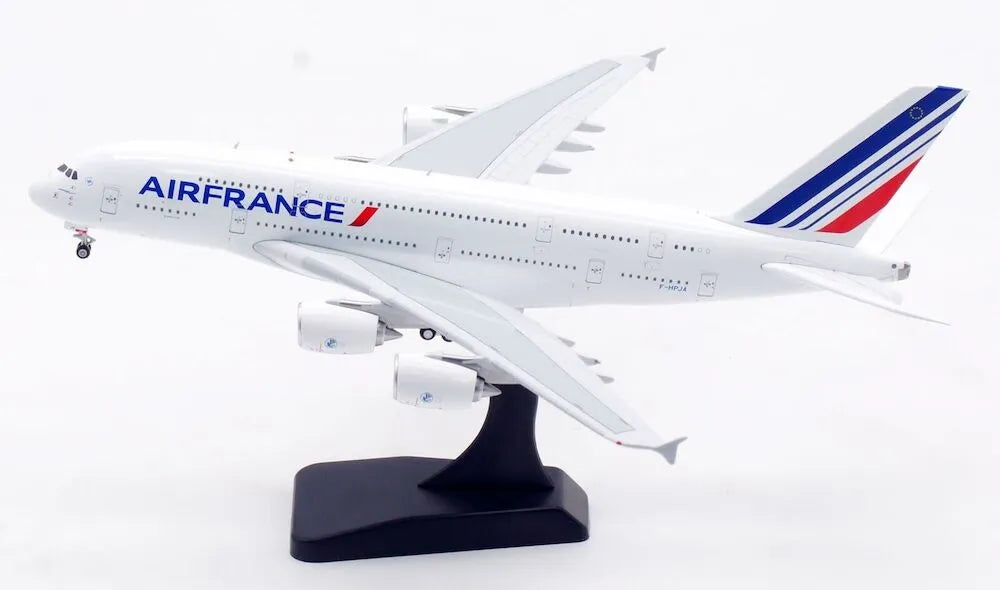 AVIATION 400 A380-861 AIR FRANCE "DETACHABLE GEAR" REG: F-HPJA