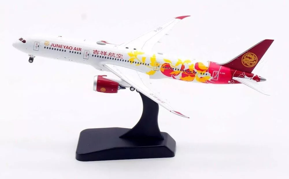 AVIATION 400 B787-9 DREAMLINER JUNEYAO AIRLINES (DETACHABLE GEAR) REG:  B-20D1