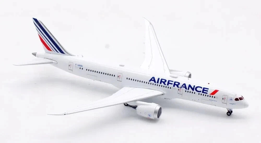 AVIATION 400 B787-9 DREAMLINER AIR FRANCE (DETACHABLE GEAR) REG: F-HRBH
