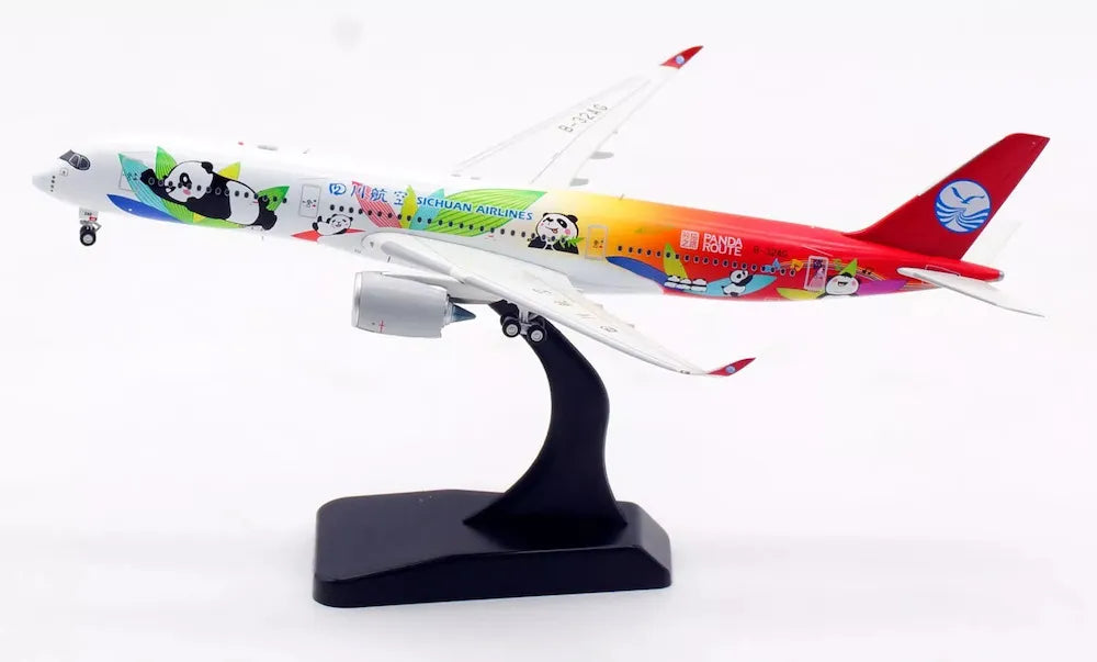 AVIATION 400 A350-941 SICHUAN AIRLINES "DETACHABLE GEAR" REG: B-32AG