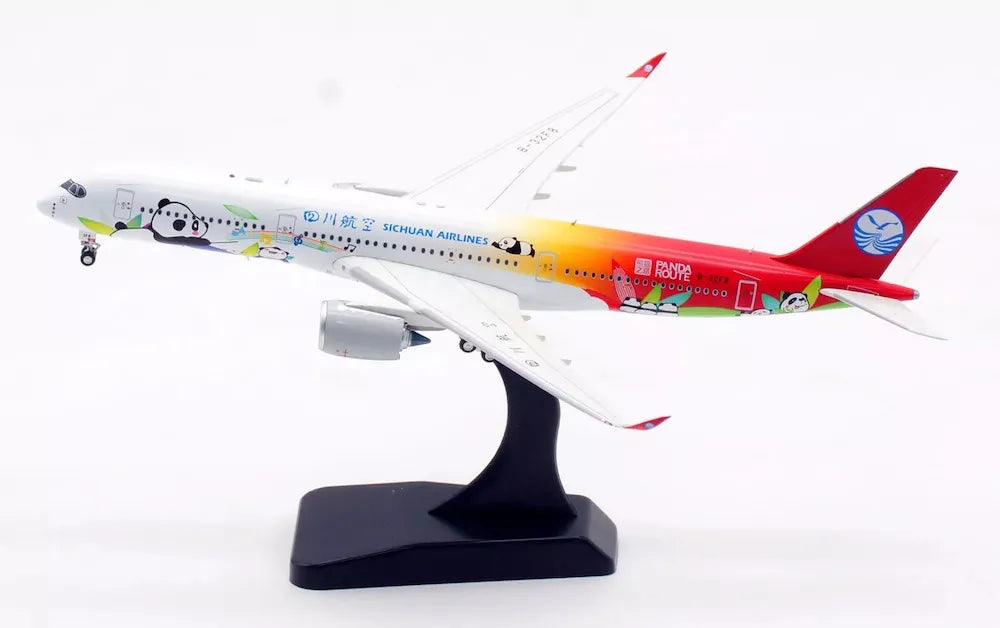 AVIATION 400 A350-941 SICHUAN AIRLINES (DETACHABLE GEAR) REG: B-32F8