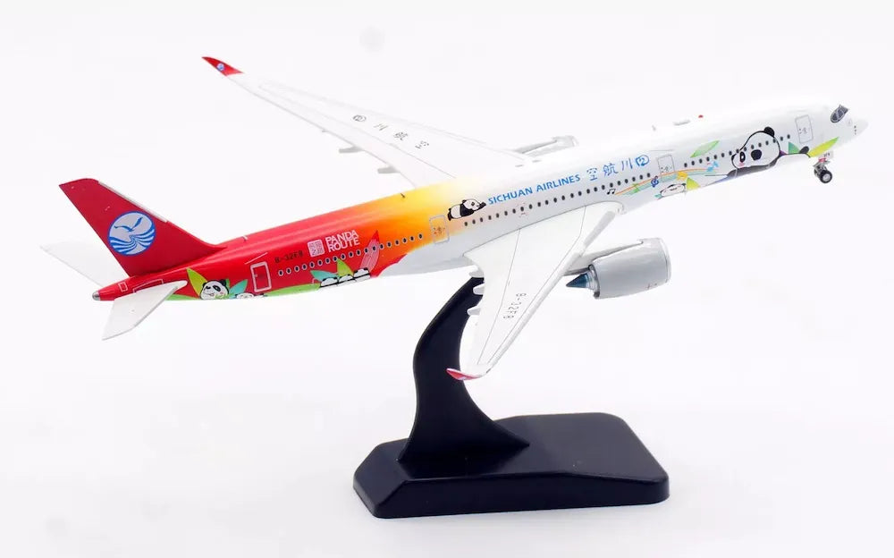 AVIATION 400 A350-941 SICHUAN AIRLINES (DETACHABLE GEAR) REG: B-32F8