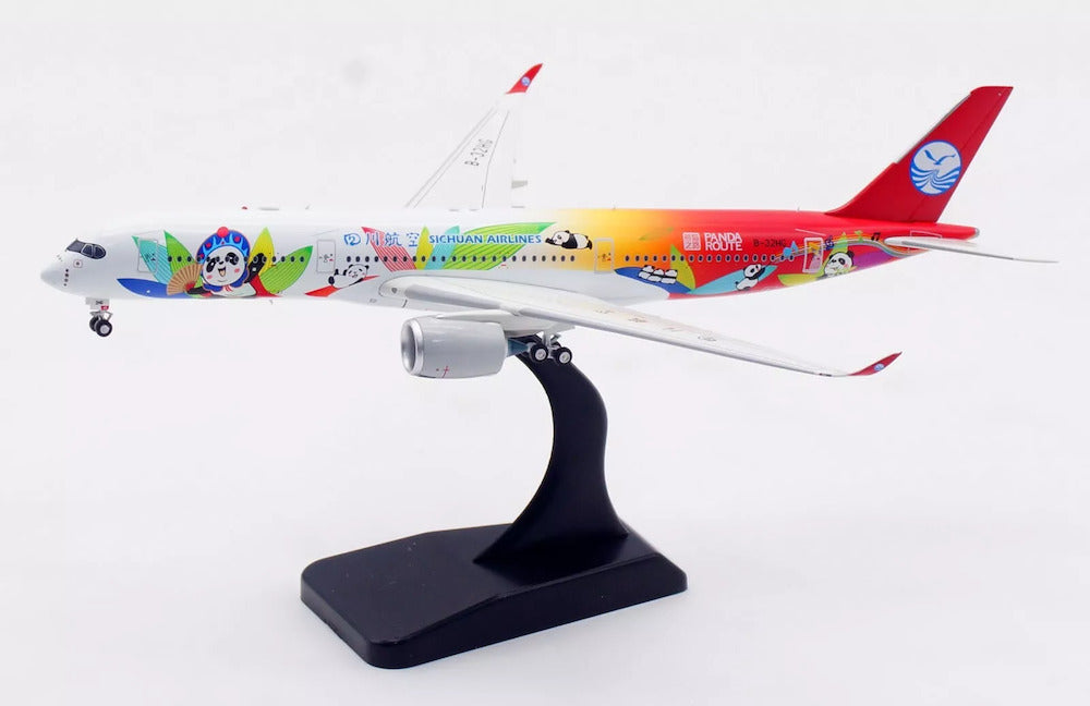 AVIATION 400 A350-941 SICHUAN AIRLINES (DETACHABLE GEAR) REG: B-32HG