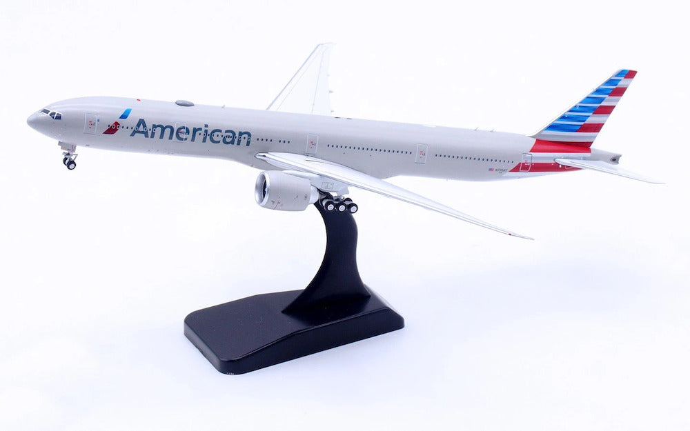 AVIATION 400 B777-323ER AMERICAN AIRLINES "DETACHABLE GEAR" REG: N736AT