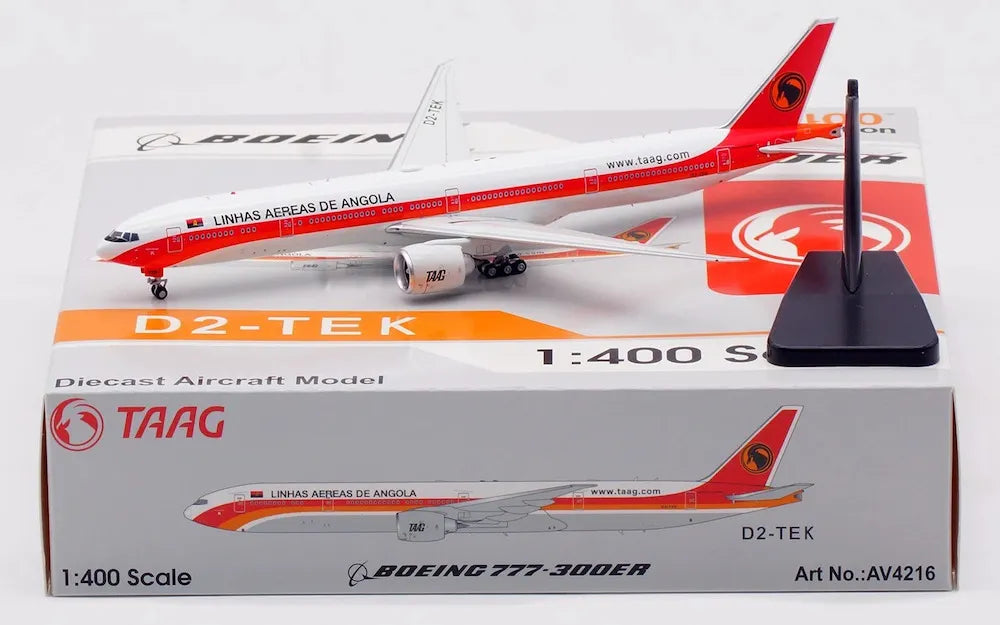 AVIATION 400 B777-3M2ER TAAG - LINHAS AEREAS DE ANGOLA AIRLINES "DETACHABLE GEAR" REG: D2-TEK