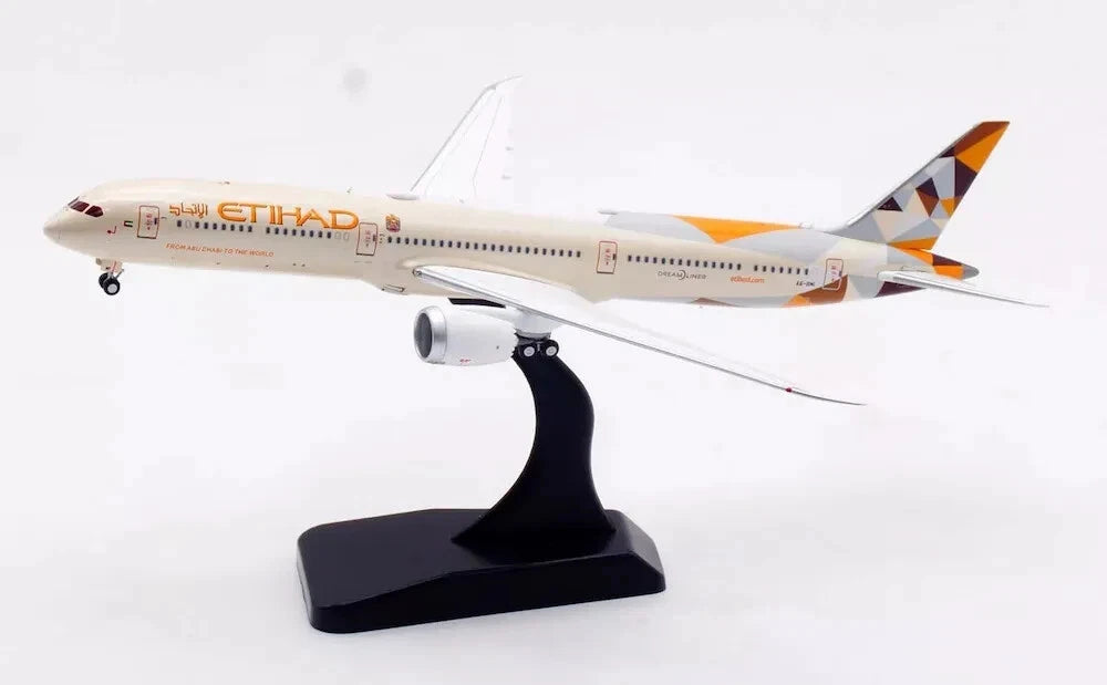 AVIATION 400 B787-10 DREAMLINER ETIHAD AIRWAYS REG: A6-BMI (DETACHABLE GEAR)