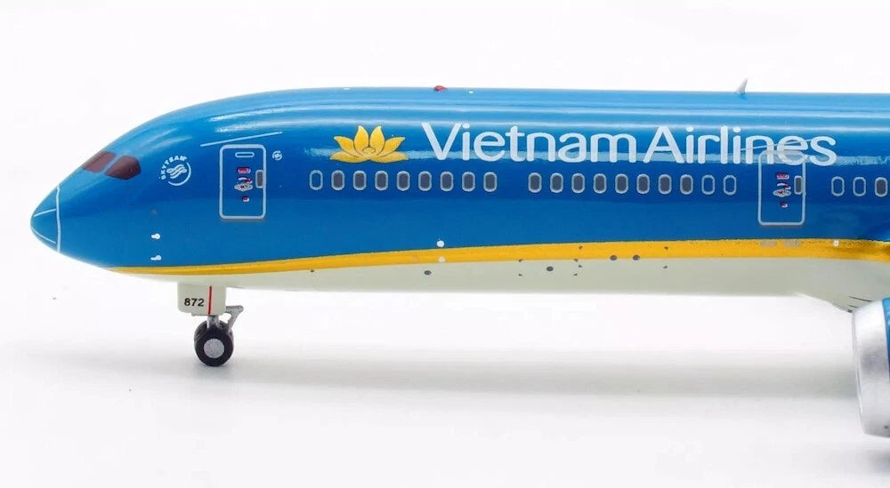 AVIATION 400 B787-10 DREAMLINER VIETNAM AIRLINES REG: VN-A872 (DETACHABLE GEAR)